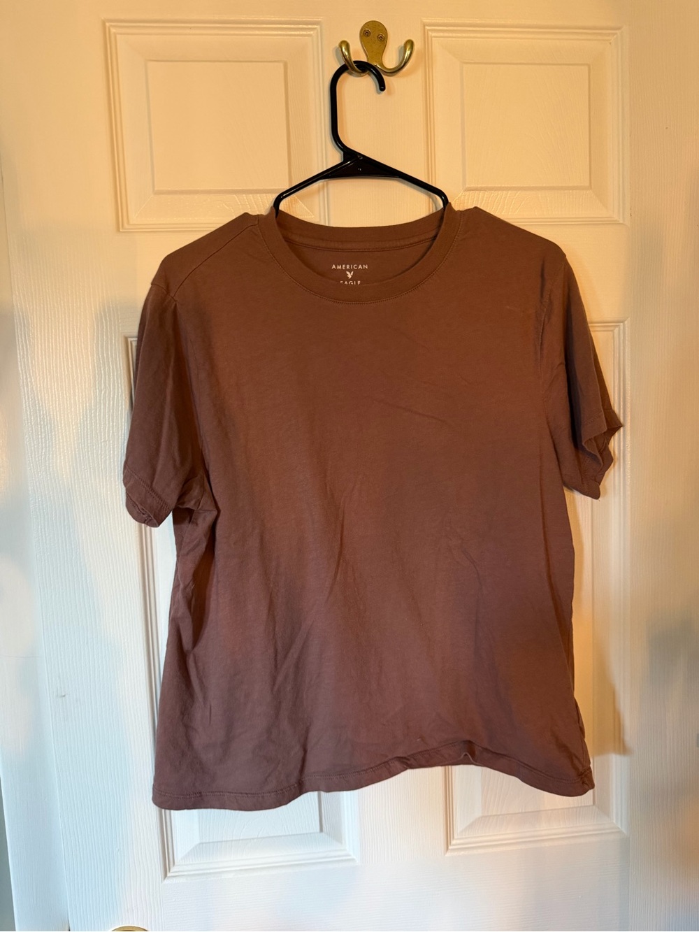 American Eagle Outfitters Women’s Mauve Crew Neck T‑Shirt